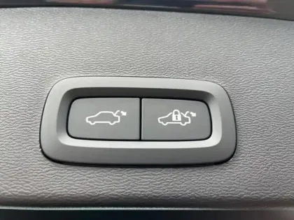 Photo 12 Volvo Xc40  B3 163ch Lounge Edition DCT 7