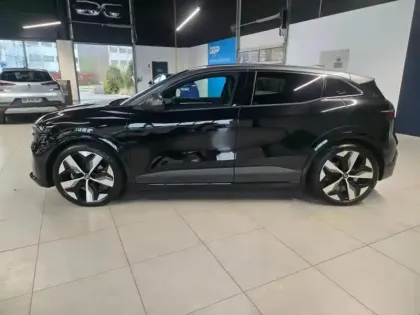 Photo 11 Renault Megane  E-Tech Electric EV60 220ch Techno super charge