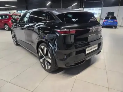 Photo 10 Renault Megane  E-Tech Electric EV60 220ch Techno super charge