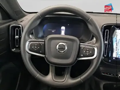 Photo 11 Volvo Xc40  B3 163ch Plus DCT 7 Siege chauf Volant chauf Camera