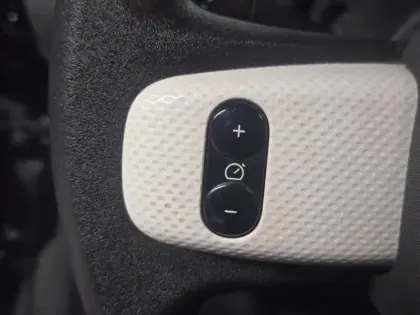 Photo 14 Renault Twingo  E-Tech Electric Life R80 Achat Intégral - 21