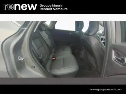 Photo 14 Renault Captur  1.6 E-Tech hybride rechargeable 160ch Initiale Paris -21