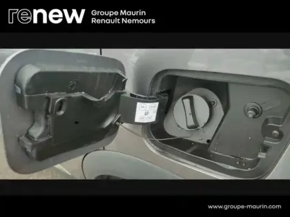 Photo 10 Renault Captur  1.6 E-Tech hybride rechargeable 160ch Initiale Paris -21