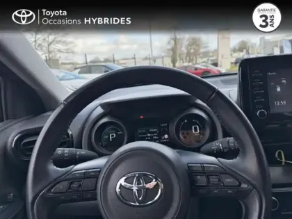 Photo 12 Toyota Yaris  116h Design 5p MY21