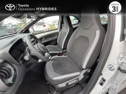 Photo 10 Toyota Aygo  X 116h GR Sport