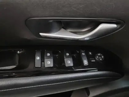 Photo 10 Hyundai Tucson  1.6 T-GDi 230ch Hybrid Creative BVA6