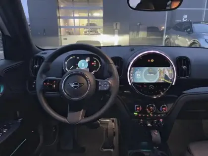 Photo 13 Mini Countryman  Cooper SE 125ch + 95ch Edition Untamed Plus ALL4 BVA6