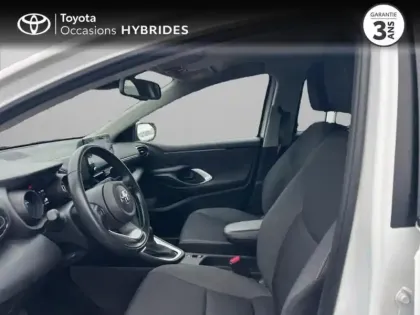 Photo 10 Toyota Yaris  116h Design 5p MY22