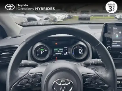 Photo 12 Toyota Yaris  116h Design 5p MY22