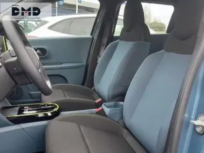 Photo 8 Fiat Grande Panda  1.2 Hybrid 100ch Pop eDCT6