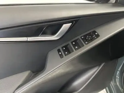 Photo 8 Kia Niro  1.6 GDi 183ch PHEV Active DCT6