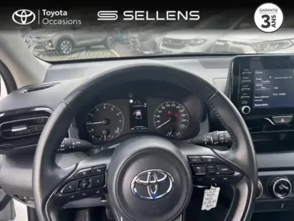 Photo 12 Toyota Yaris  70 VVT-i Dynamic 5p MY22