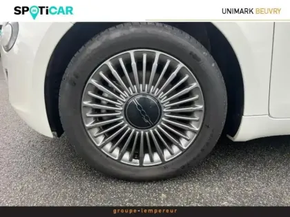 Photo 12 Fiat 500  e 118ch Icône