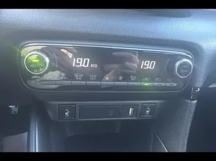 Photo 14 Toyota Yaris  116h GR Sport 5p MY22