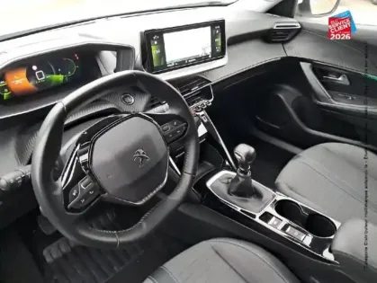 Photo 14 Peugeot 2008  1.2 PureTech 130ch S&S Allure Pack