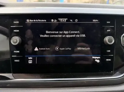 Photo 6 Volkswagen Taigo  1.0 TSI 110ch Style DSG7