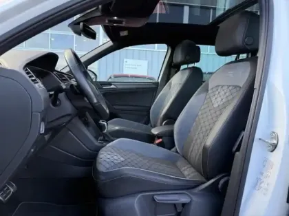 Photo 5 Volkswagen Tiguan  1.5 TSI 150ch R-Line DSG7