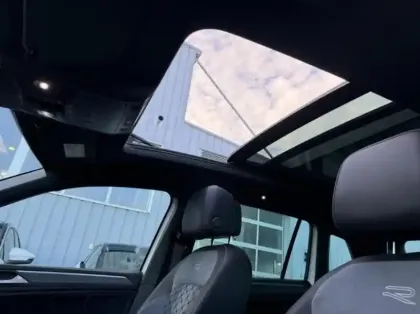 Photo 9 Volkswagen Tiguan  1.5 TSI 150ch R-Line DSG7