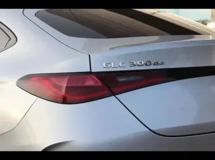 Photo 9 Mercedes GLC  Coupé 300 d e Hybrid 197+136ch AMG Line 4Matic 9G-Tronic