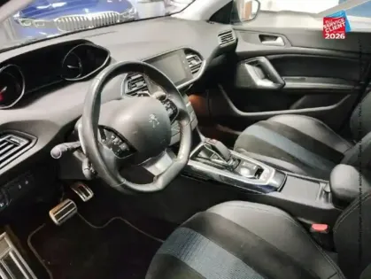 Photo 29 Peugeot 308  SW 1.2 PureTech 130ch E6.c S&S Tech Edition EAT8