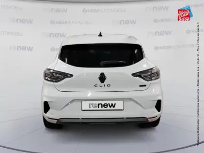 Photo 6 Renault Clio  1.6 E-Tech 145ch full hybrid esprit Alpine - 25
