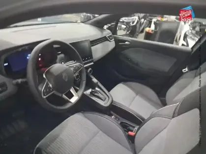 Photo 29 Renault Clio  1.6 E-Tech 145ch full hybrid Techno - 25