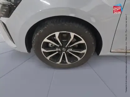 Photo 9 Renault Clio  1.6 E-Tech 145ch full hybrid Techno - 25