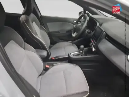 Photo 19 Renault Clio  1.6 E-Tech 145ch full hybrid Techno - 25