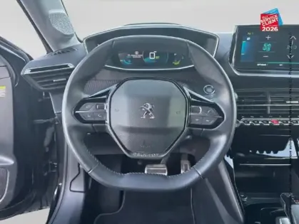 Photo 11 Peugeot 208  e- 136ch Roadtrip