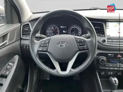 Photo 11 Hyundai Tucson  1.7 CRDI 141ch Edition Lounge 2WD DCT-7