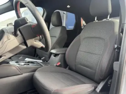 Photo 9 Ford Kuga  2.5 Duratec 190ch FHEV E85 ST-Line BVA