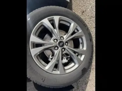 Photo 8 Ford Kuga  2.5 Duratec 190ch FHEV E85 ST-Line BVA