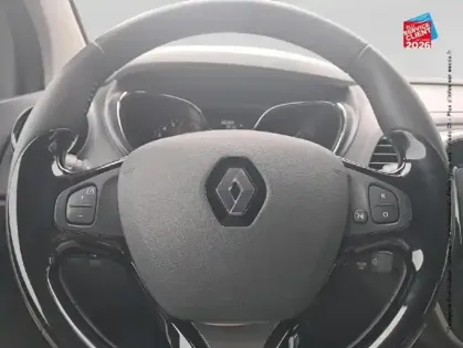 Photo 11 Renault Captur  0.9 TCe 90ch Stop&Start energy Cool Grey Euro6 114g 2016
