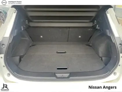 Photo 6 Nissan Qashqai  1.3 Mild Hybrid 140ch Tekna