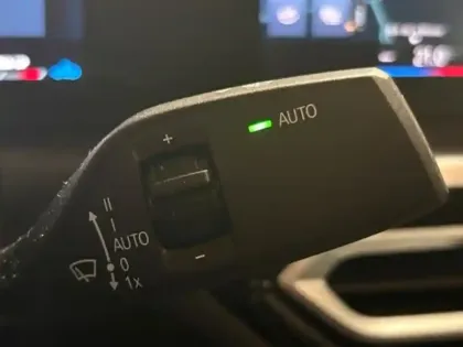 Photo 13 BMW Serie 3 Série 3 330dA xDrive 286ch M Sport