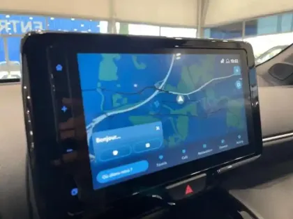 Photo 8 Toyota Yaris  Cross 116h Design MY22