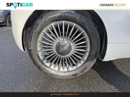 Photo 13 Fiat 500 C e 95ch Icône