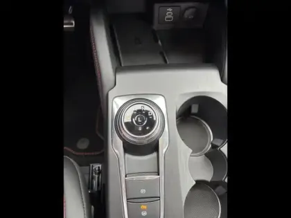 Photo 14 Ford Kuga  2.5 Duratec 180ch Hybrid FlexiFuel ST-Line X Powershift