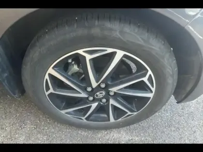 Photo 12 Toyota Yaris  116h Design 5p MY22