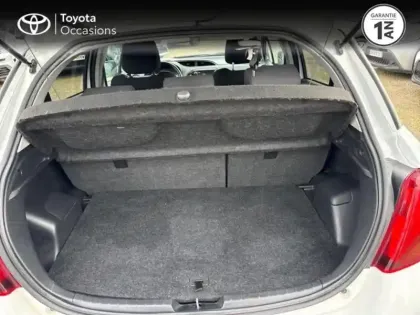 Photo 9 Toyota Yaris  69 VVT-i Dynamic 5p