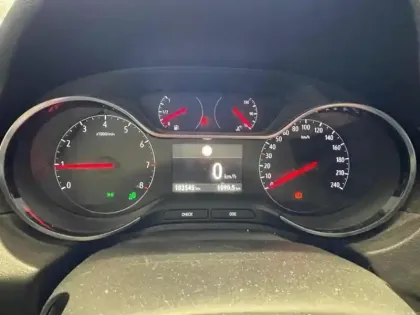 Photo 13 Opel Grandland X  1.2 Turbo 130ch ECOTEC Innovation