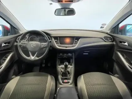 Photo 12 Opel Grandland X  1.2 Turbo 130ch ECOTEC Innovation