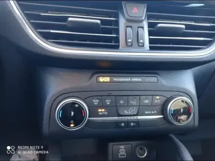 Photo 10 Ford Kuga  2.5 Duratec 190ch FHEV E85 Titanium BVA