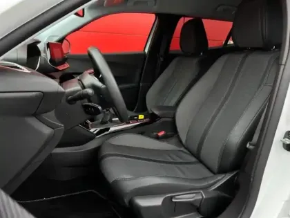 Photo 8 Peugeot 2008  1.2 PureTech 100ch S&S Allure 5cv