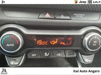 Photo 12 Kia Stonic  1.0 T-GDi 100ch GT Line