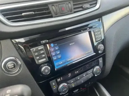 Photo 11 Nissan Qashqai  1.2 DIG-T 115ch N-Connecta