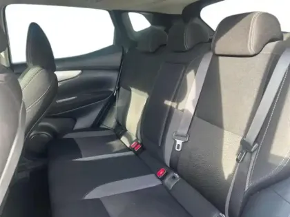 Photo 7 Nissan Qashqai  1.2 DIG-T 115ch N-Connecta