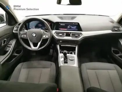 Photo 9 BMW Serie 3 Série 3 316dA MH 122ch Business Design