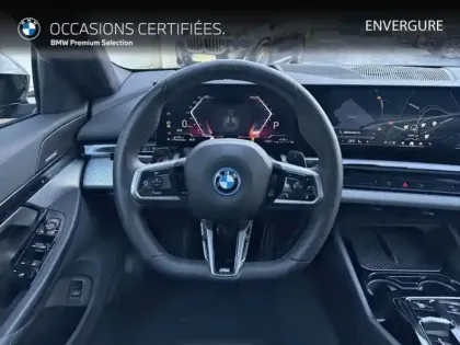 Photo 5 BMW Serie 5 Série 5 530e 299ch M Sport