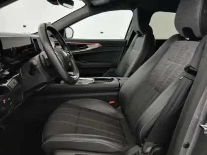 Photo 12 Renault Austral  1.2 E-Tech full hybrid 200ch Techno - 24